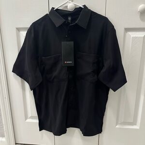 Men’s Lululemon button down shirt